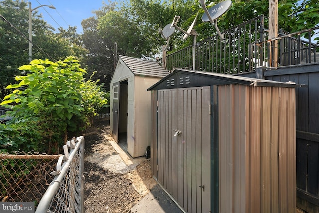 3700 13th St NW, Washington, DC 20010 - view of shed