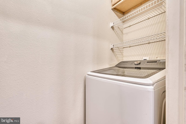 1530 Spring Gate Dr Unit 9208, Mclean, VA 22102 - washroom with washer / clothes dryer