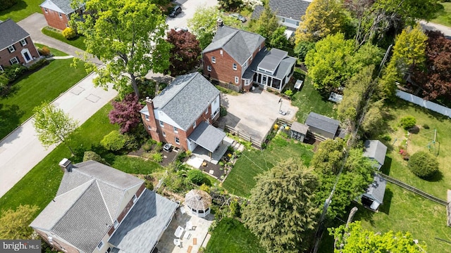 birds eye view of property featuring a residential view