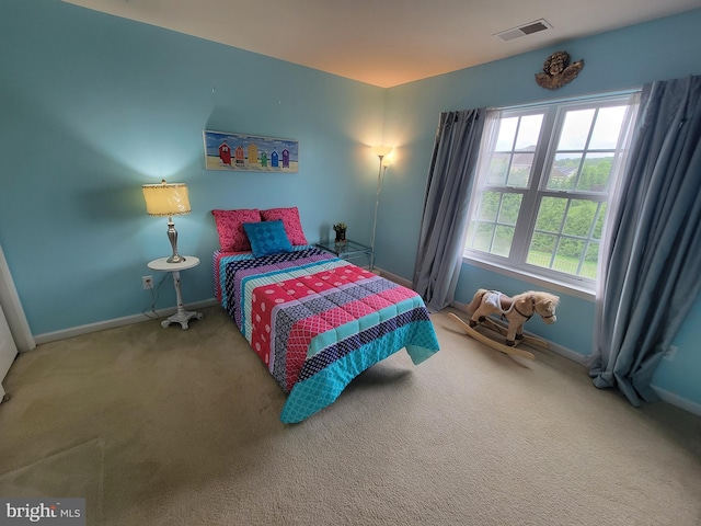 402 Waltham Dr, Middletown, DE 19709 - bedroom featuring baseboards, carpet flooring, and visible vents