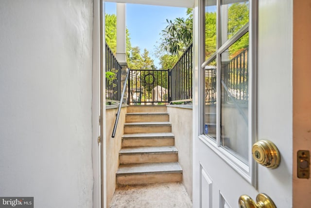 835 Beechwood Rd, Havertown, PA 19083 - view of stairs