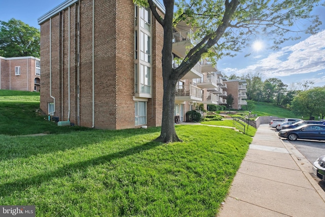 view of building exterior