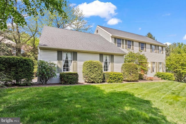 3161 Grande Oak Pl, Lancaster, PA 17601 - colonial-style house with a front lawn and roof with shingles