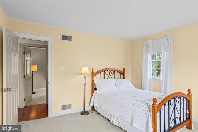 3161 Grande Oak Pl, Lancaster, PA 17601 - bedroom featuring carpet flooring, baseboards, and visible vents