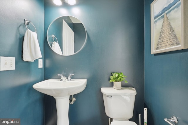 51 Knickerbocker Ln, Malvern, PA 19355 - bathroom with toilet