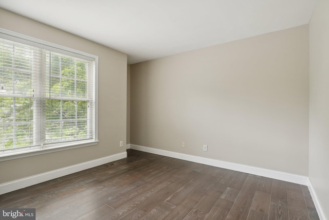 51 Knickerbocker Ln, Malvern, PA 19355 - empty room featuring dark wood finished floors and baseboards