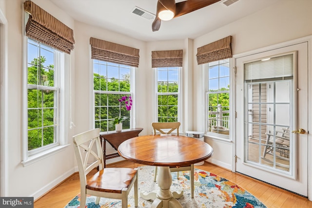 1507 Broadneck Pl Unit 403, Annapolis, MD 21409 - sunroom / solarium featuring wood finished floors and baseboards