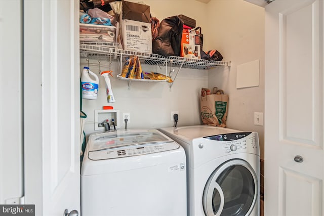 1507 Broadneck Pl Unit 403, Annapolis, MD 21409 - laundry area featuring separate washer and dryer