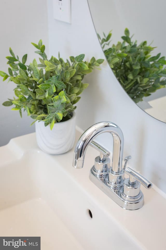 details with a sink