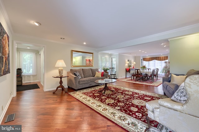 1515 Rockland St, Reading, PA 19604 - living room featuring healthy amount of natural light, hardwood / wood-style floors, ornamental molding, baseboards, and recessed lighting