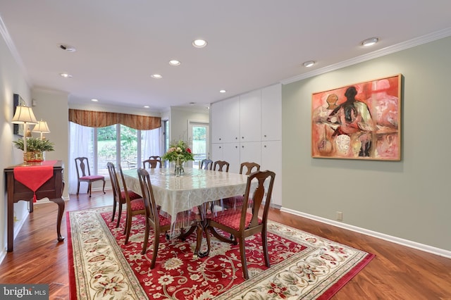 1515 Rockland St, Reading, PA 19604 - dining area with ornamental molding, wood finished floors, recessed lighting, and baseboards