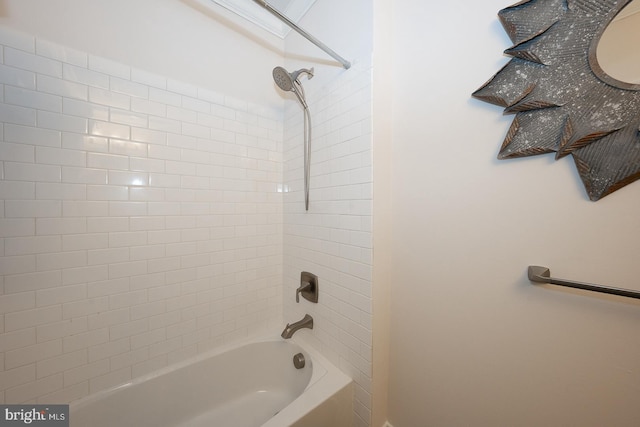 full bath with shower / washtub combination