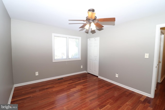 18 Stearrett Dr, Newark, DE 19702 - unfurnished bedroom with wood finished floors, baseboards, and a ceiling fan