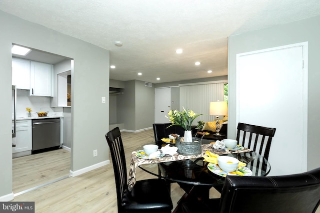 160 Talbott St Unit T5, Rockville, MD 20852 - dining space featuring light wood-style floors, recessed lighting, and baseboards