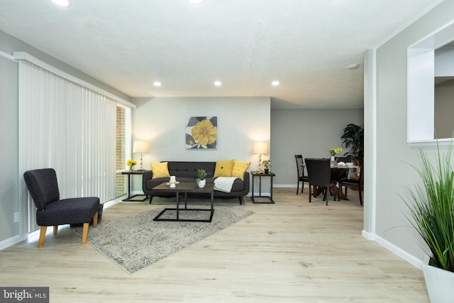 160 Talbott St Unit T5, Rockville, MD 20852 - living room featuring wood finished floors, recessed lighting, and baseboards