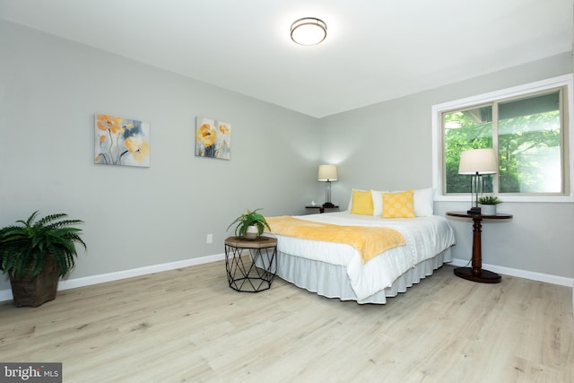 160 Talbott St Unit T5, Rockville, MD 20852 - bedroom with wood finished floors and baseboards