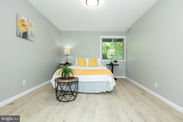 160 Talbott St Unit T5, Rockville, MD 20852 - bedroom with wood finished floors and baseboards