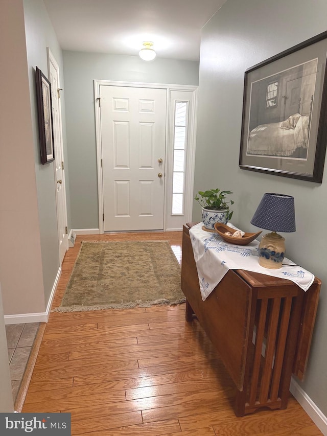 902 Hedgewyck Ln, Elizabethtown, PA 17022 - entryway featuring baseboards and wood finished floors