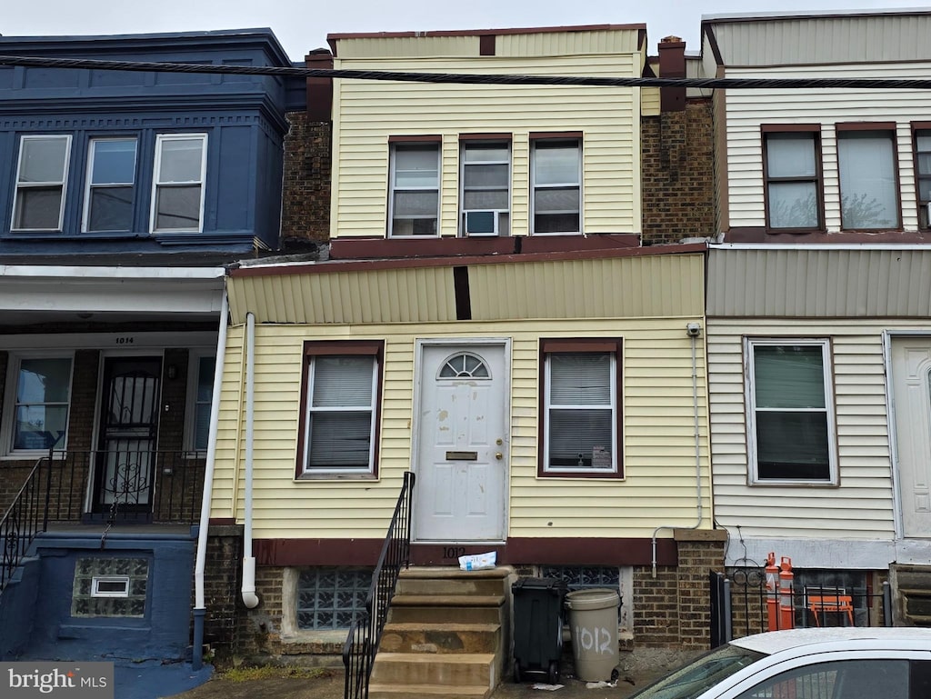 multi unit property with entry steps