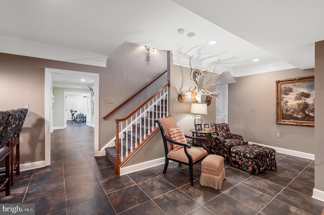 19326 Airwell Ct, Purcellville, VA 20132 - interior space featuring baseboards, ornamental molding, and tile patterned floors