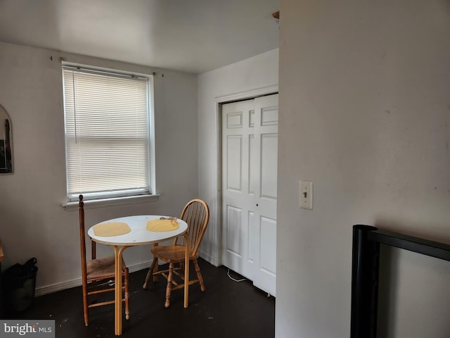 5737 N Park Ave, Philadelphia, PA 19141 - dining area with baseboards