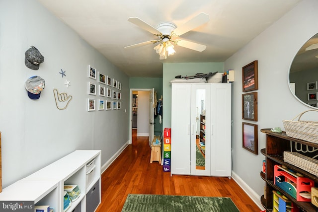 877 Salford Station Rd, Schwenksville, PA 19473 - corridor featuring wood finished floors and baseboards
