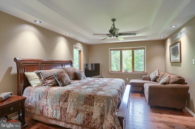 44 Banbury Rd, Hummelstown, PA 17036 - bedroom featuring a raised ceiling, wood finished floors, recessed lighting, baseboards, and ceiling fan