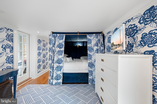 109 Duke St, Alexandria, VA 22314 - bedroom featuring wallpapered walls, wood finished floors, ornamental molding, baseboards, and recessed lighting