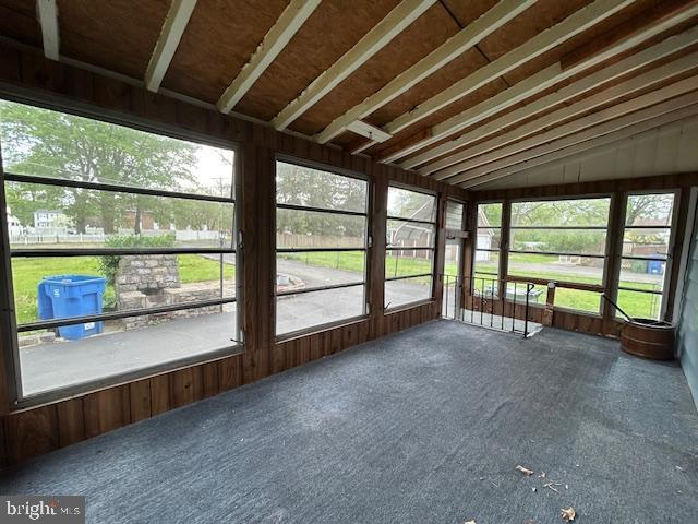 view of unfurnished sunroom