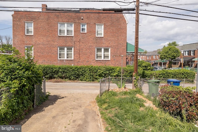 exterior space featuring fence