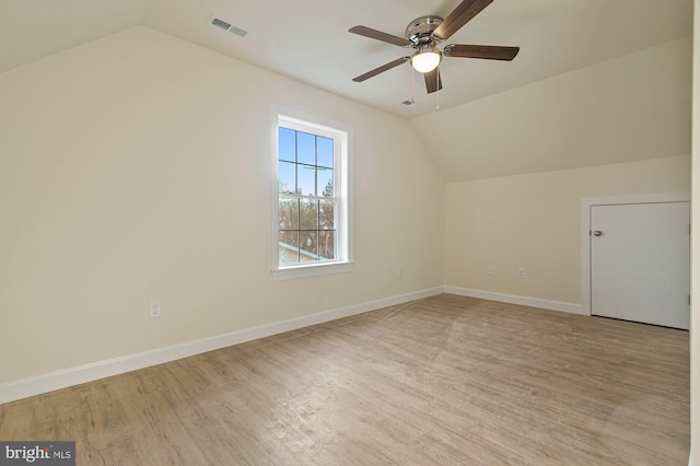 41 S Mechanic St, Camden Wyoming, DE 19934 - bonus room featuring a ceiling fan, vaulted ceiling, light wood-type flooring, and visible vents