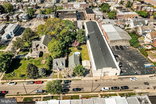 1016 Leiper St, Crum Lynne, PA 19022 - birds eye view of property featuring a residential view