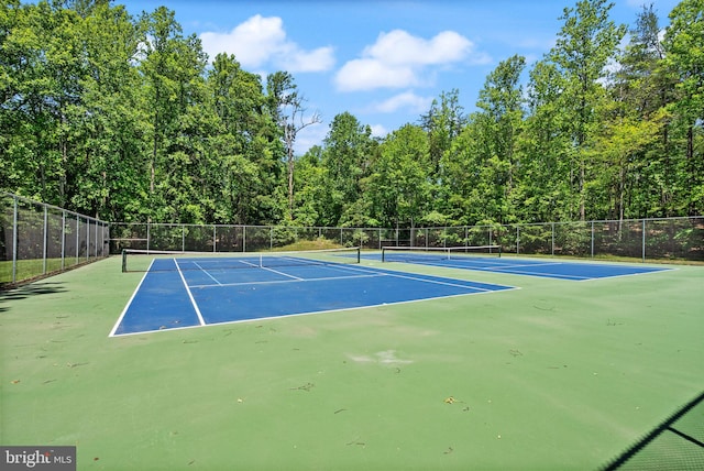 8337 Wind Fall Rd, Springfield, VA 22153 - view of tennis court