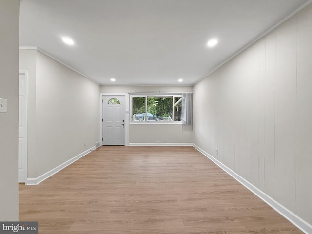 7905 Greenleaf Rd, Landover, MD 20785 - unfurnished room featuring light wood-style floors, ornamental molding, recessed lighting, and baseboards