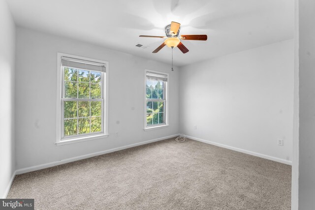 601 James Ridge Rd, Bowie, MD 20721 - empty room with carpet, baseboards, and a ceiling fan