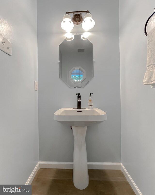 411 N Ln, Prince Frederick, MD 20678 - bathroom with baseboards