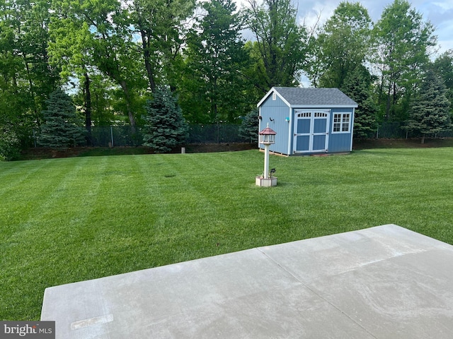 16722 Custer Ct, Williamsport, MD 21795 - view of yard featuring fence, an outdoor structure, and a shed
