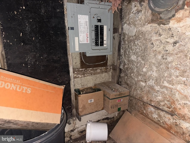 1646 W Norwegian St, Pottsville, PA 17901 - utilities featuring electric panel