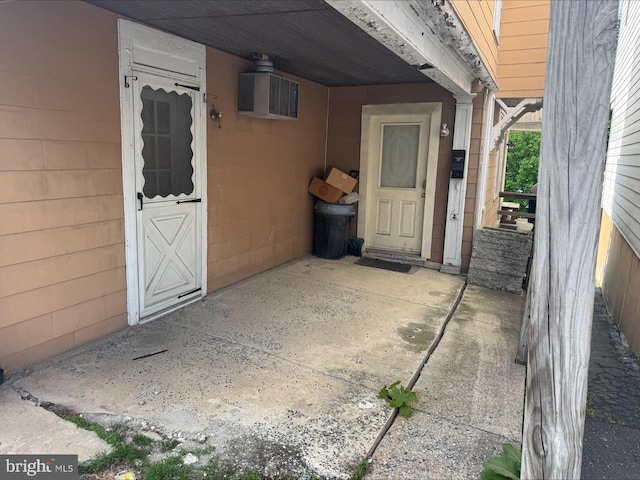 1646 W Norwegian St, Pottsville, PA 17901 - view of doorway to property