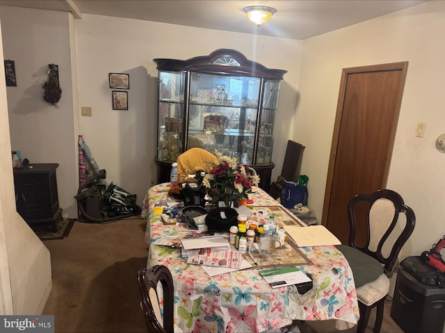 1646 W Norwegian St, Pottsville, PA 17901 - dining space with carpet