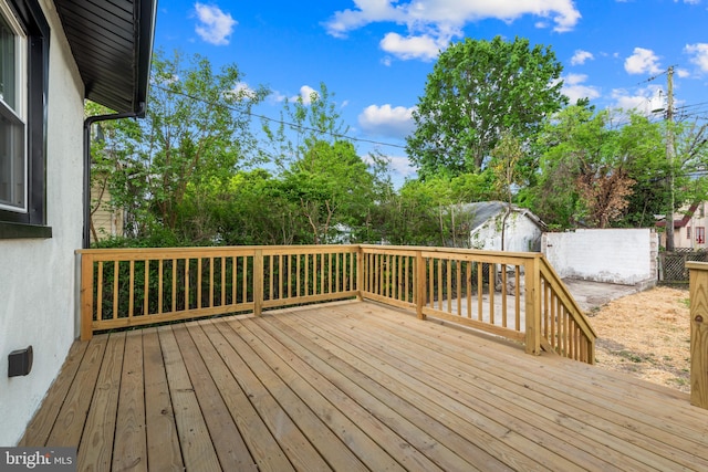 deck with fence
