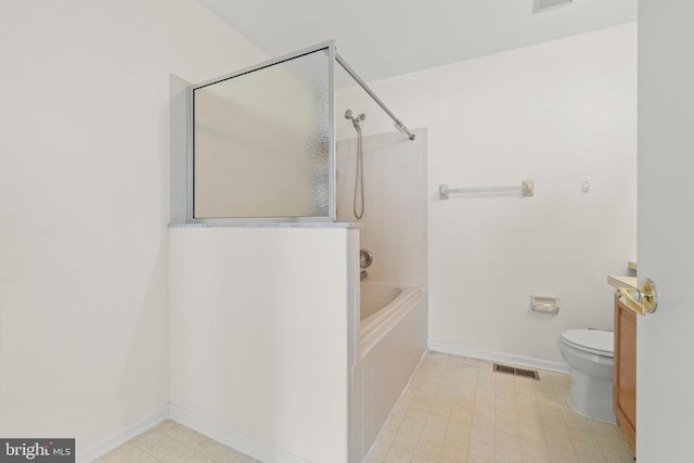 1404 Wharton Rd, Mount Laurel, NJ 08054 - full bath with toilet, baseboards, and bathtub / shower combination