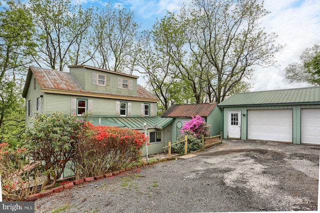 501 Walker Hill Rd, Newport, PA 17074 - traditional-style home featuring metal roof