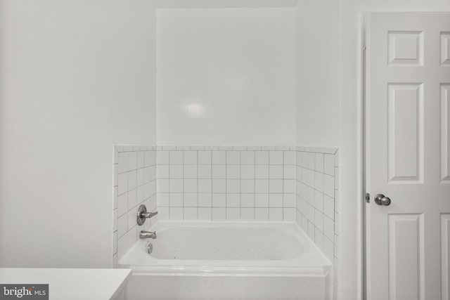66 O St NW, Washington, DC 20001 - bathroom featuring a bath