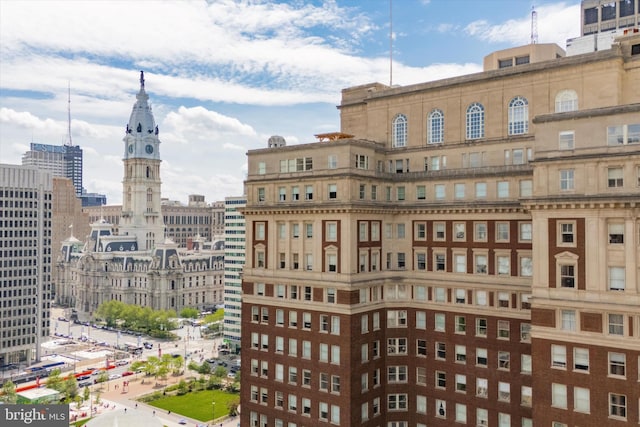 1600 Arch St Unit 1706, Philadelphia, PA 19103 - view of property featuring a city view