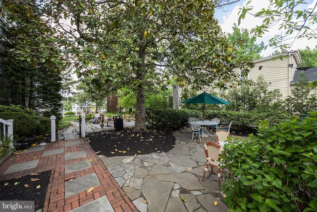 view of patio with outdoor dining area