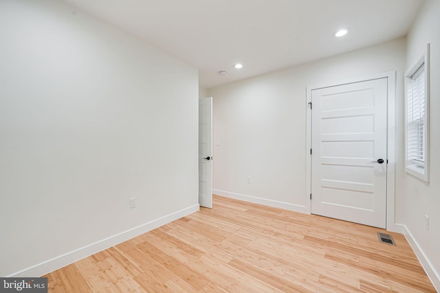 1621 Lyman Pl NE, Washington, DC 20002 - unfurnished room with light wood finished floors, recessed lighting, and baseboards