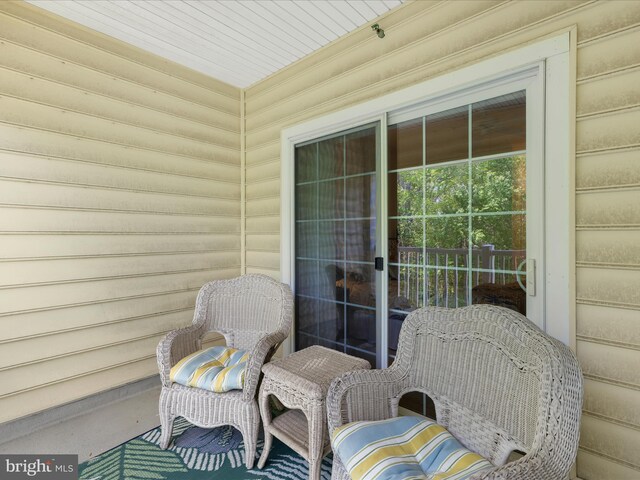 30413 Cedar Neck Rd Unit 304, Ocean View, DE 19970 - view of patio