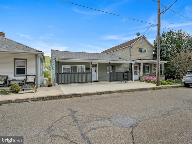 24 W Garibaldi Ave, Nesquehoning, PA 18240 - view of front of house featuring covered porch