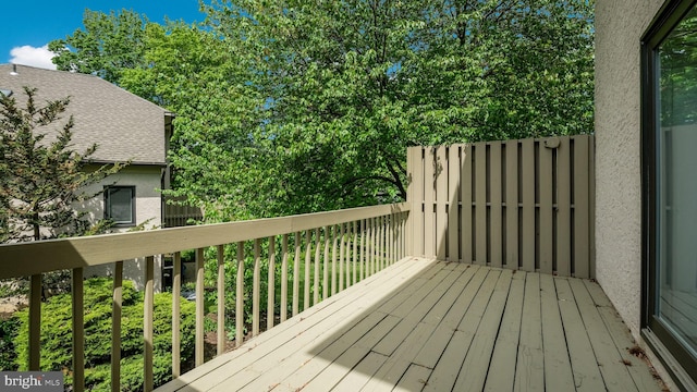 39 Oakmont Pl, Media, PA 19063 - view of deck